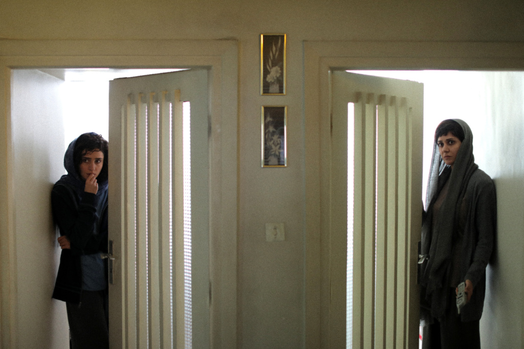 Woman and child illu 5