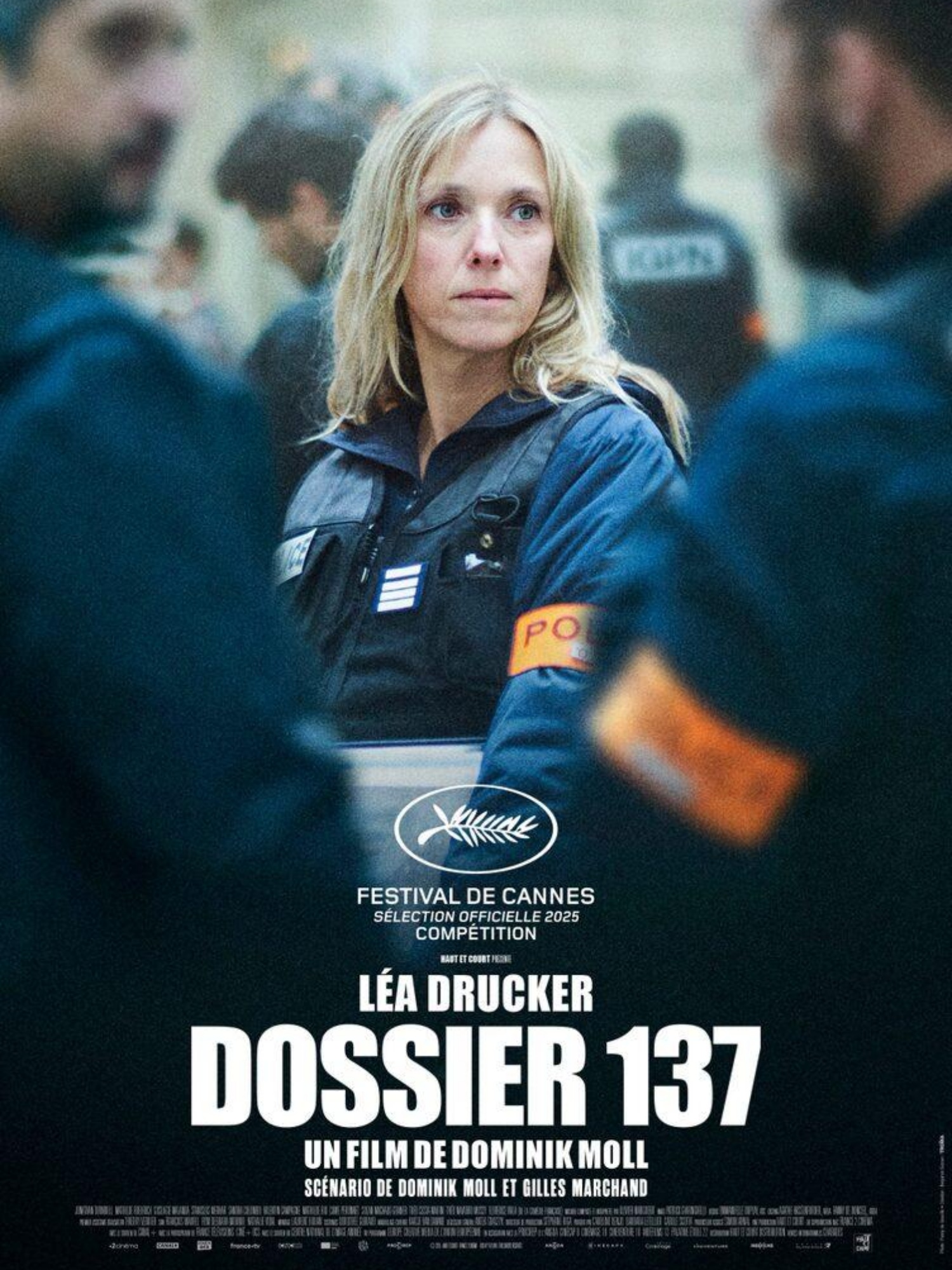 Projecteur : Dossier 137